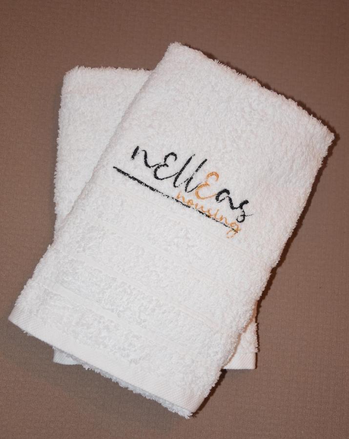 Nelleas Home Adamantas  Bagian luar foto
